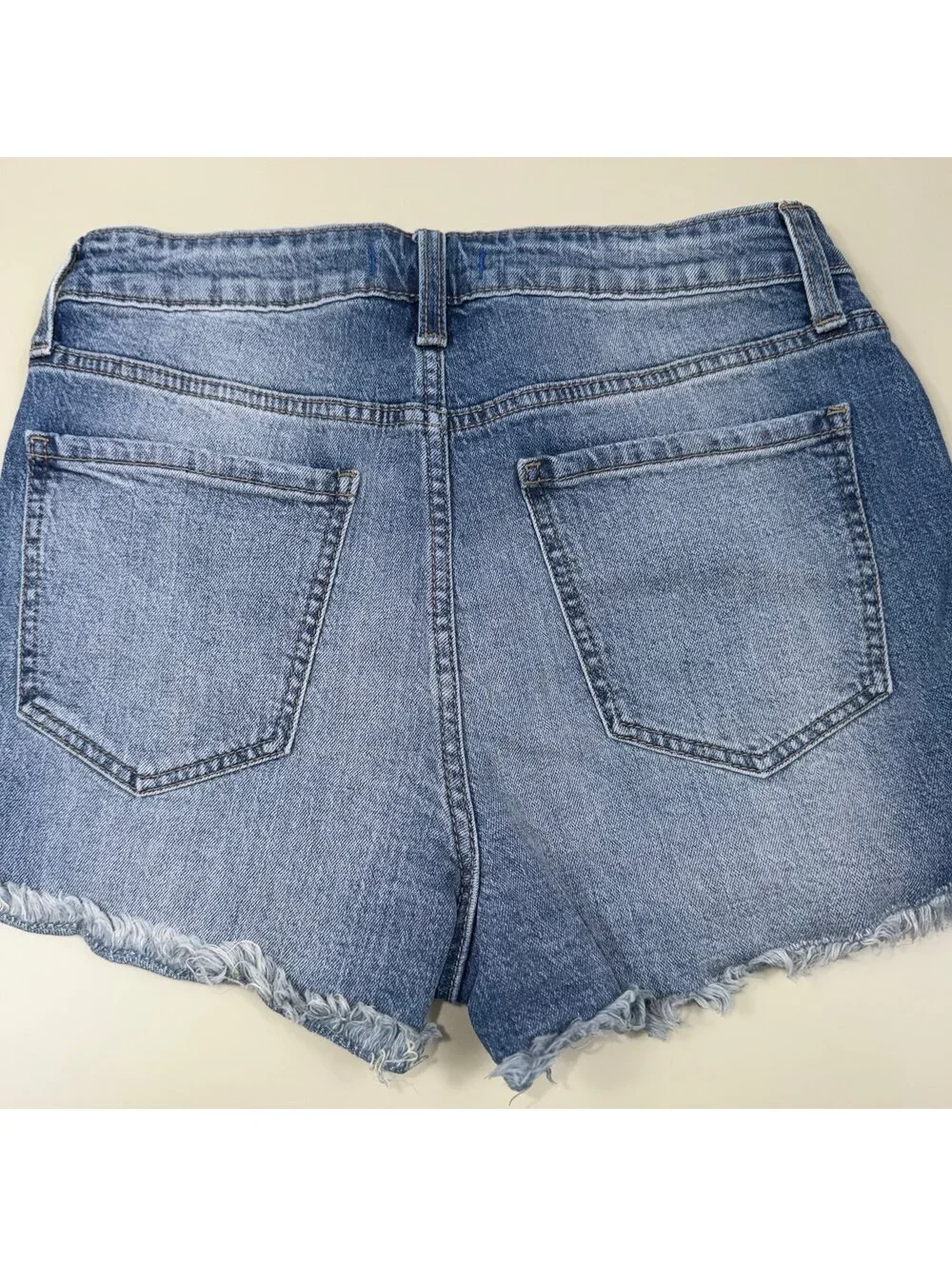 Studio Blue Women’s Distressed Denim Shorts Size 29 Mid Rise Frayed Hem Stretch